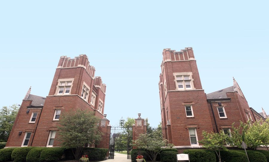 lake forest college campus buildings