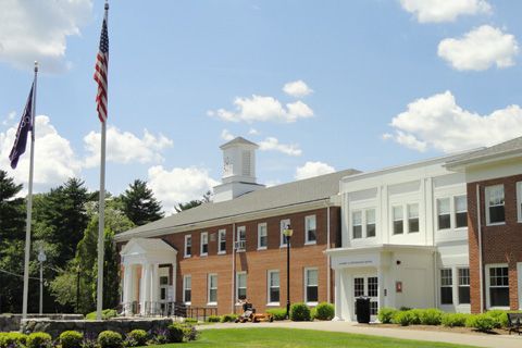curry college campus building