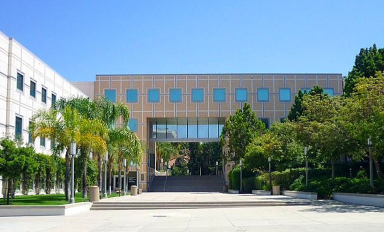 uc irvine california campus